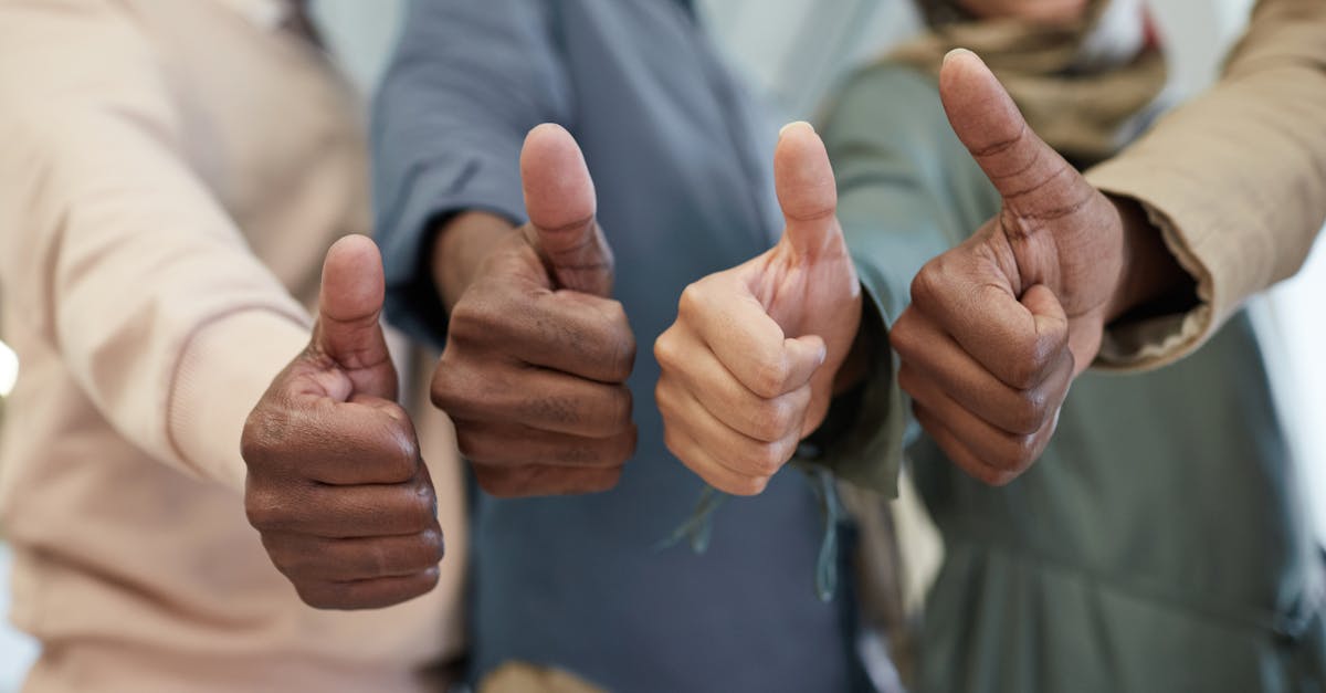 “给我点火吧” - 香烟的捕鲸和在海湾之间的技巧